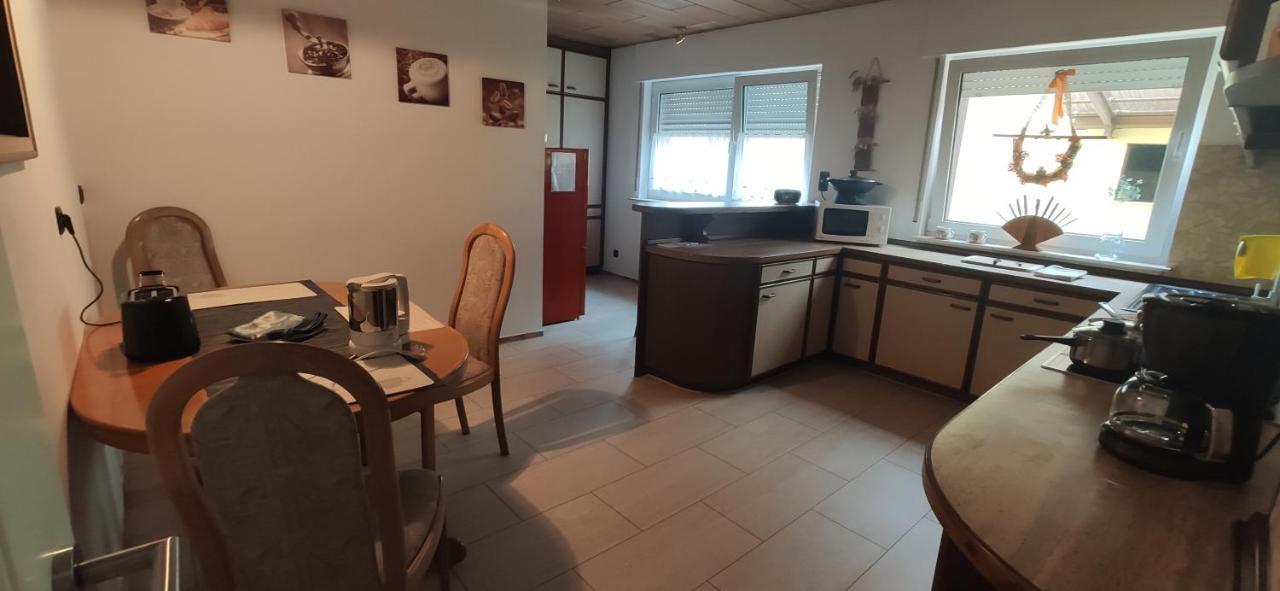 Monteur Unterkunft Gaestewohnung Ferienwohnung - Haus Huth Freigericht Экстерьер фото